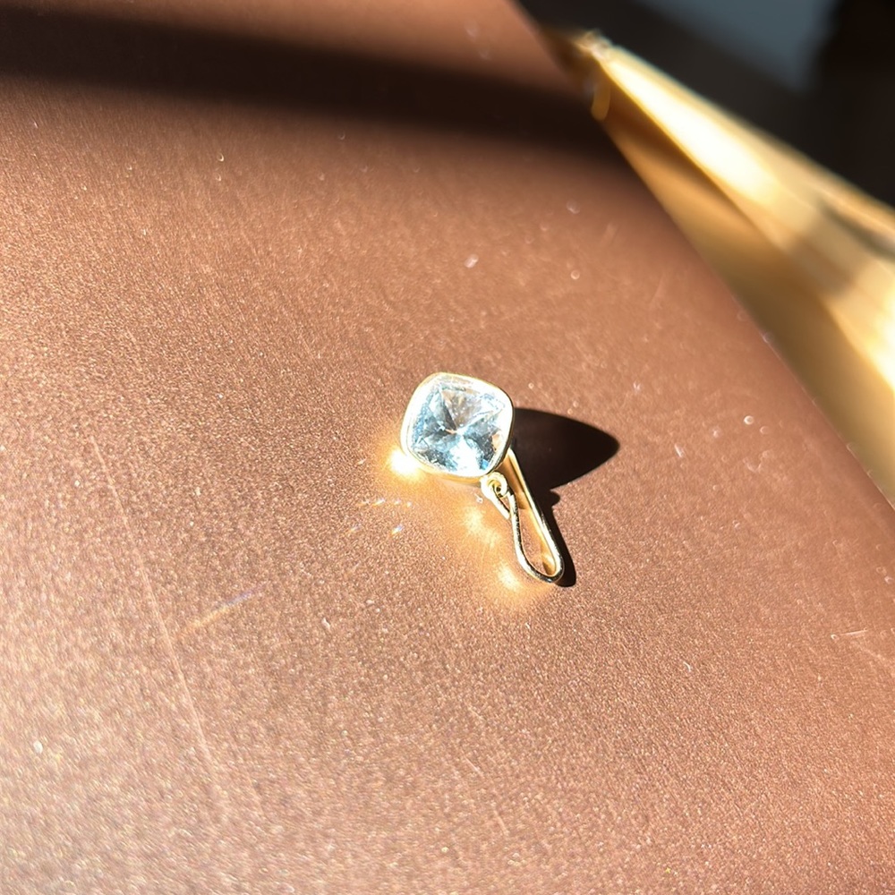 Maria Beaulieu aquamarine earrings, 18k gold - Picture 5 of 7